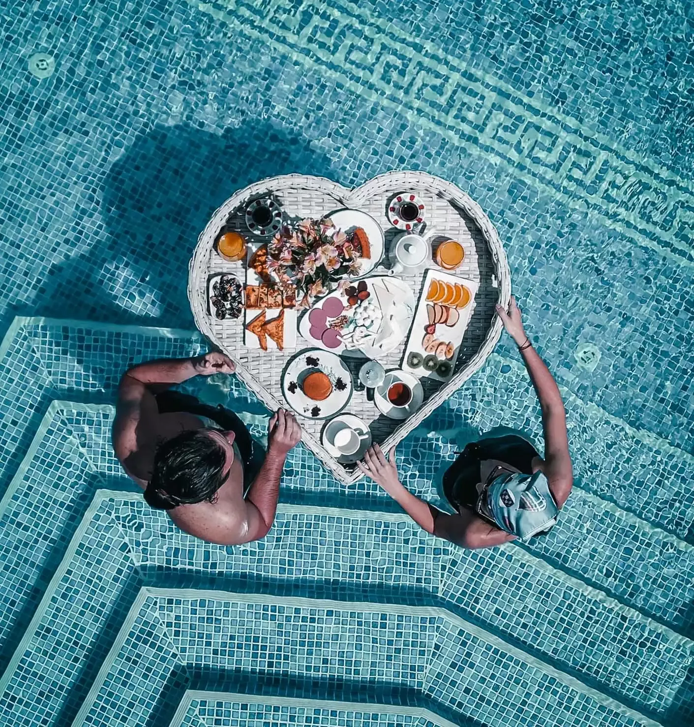 Floating Breakfast