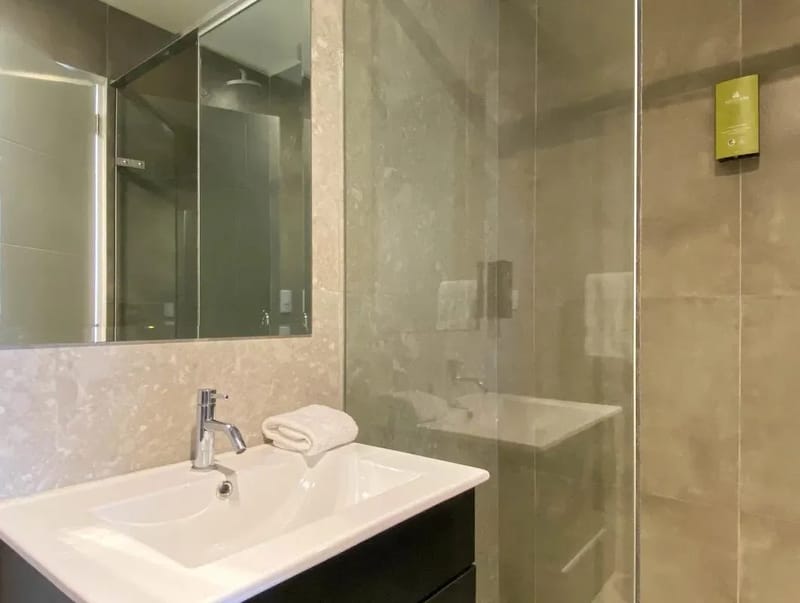 Inviting 2BR w/ Jacuzzi in Miraflores