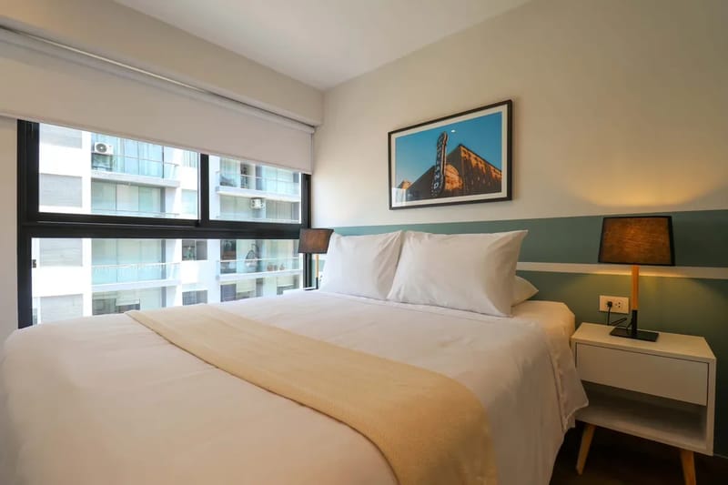Group-Friendly 3BR w/ Balcony in Miraflores