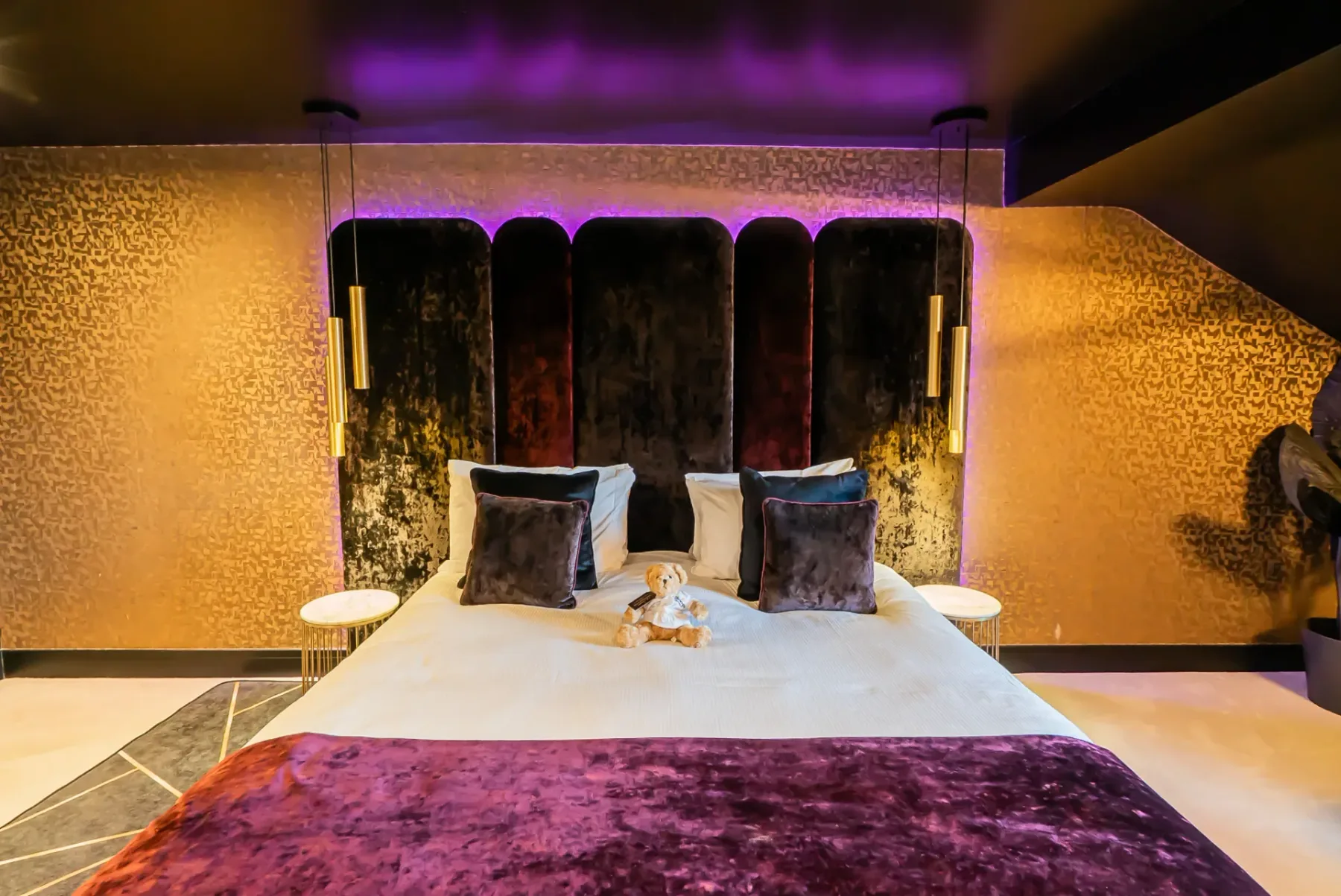 Cranleigh Boutique Seduction Suite