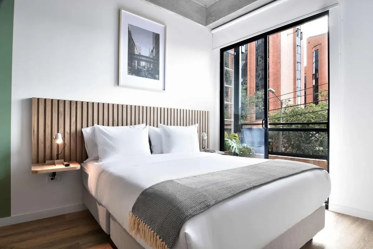 Radiant Loft in Chapinero w/ Balcony