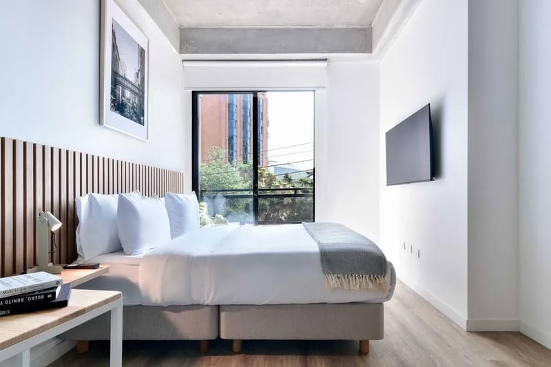 Radiant Loft in Chapinero w/ Balcony