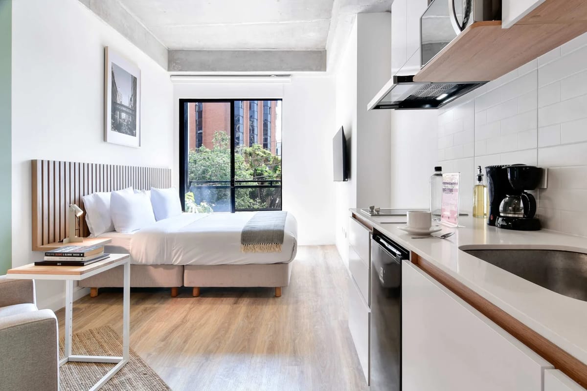 Radiant Loft in Chapinero w/ Balcony