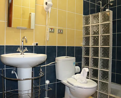 Triple room