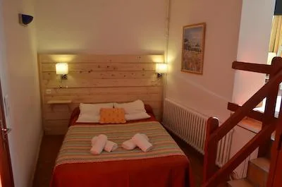 Room 9 at Hôtel César