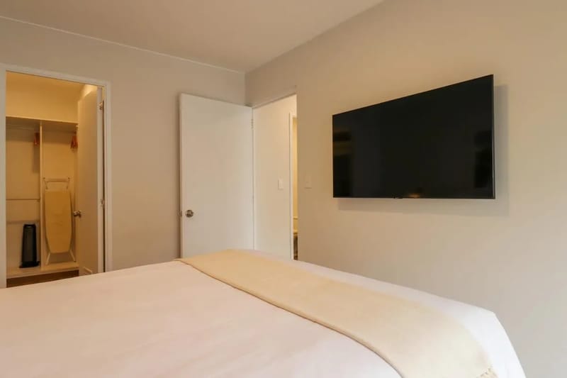 Exceptional 2BR w/ Balcony in Miraflores