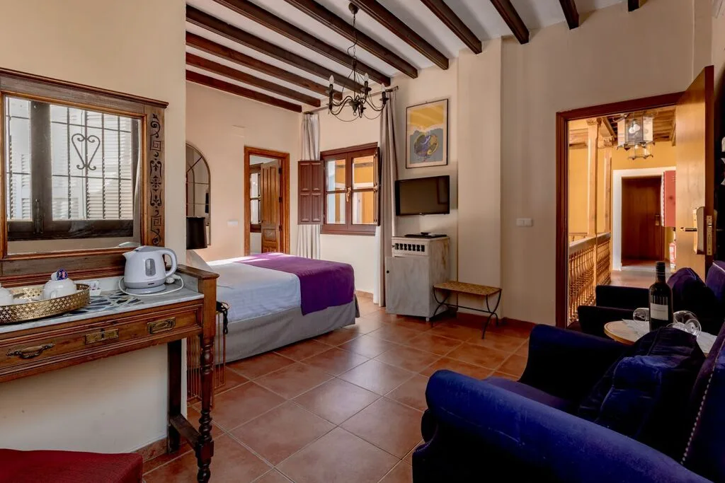 Standard double room