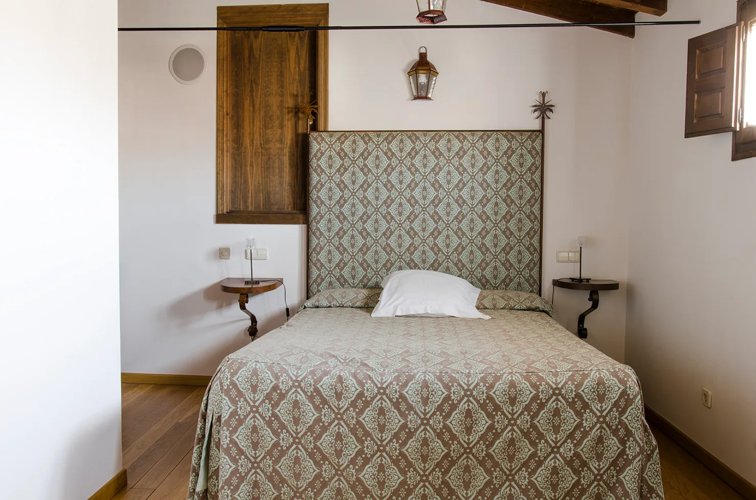 Single-use double room