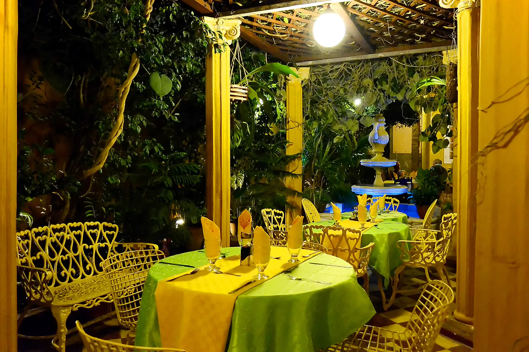 Cena en la propiedad