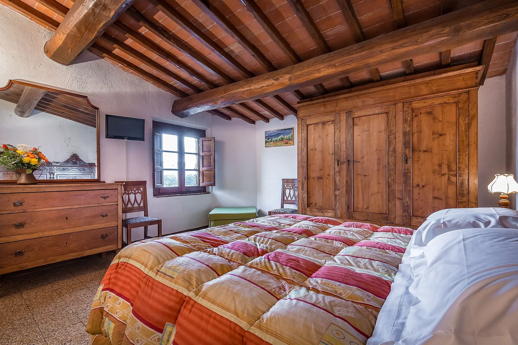 Habitación triple en la casa rural Poggiacolle