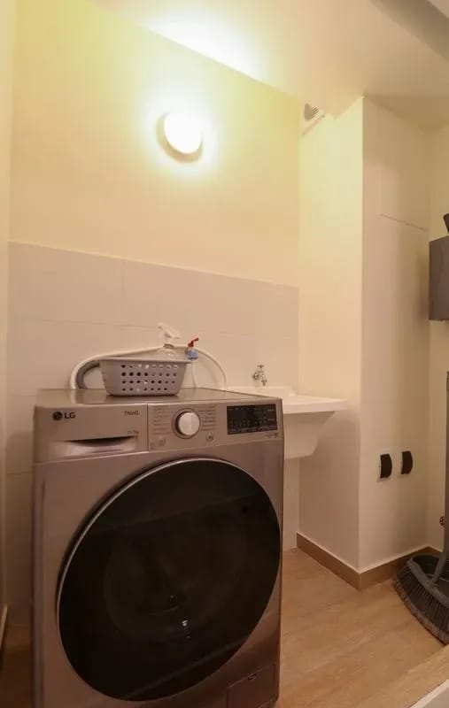 Modern & Cozy 2BR in the Heart of San Isidro