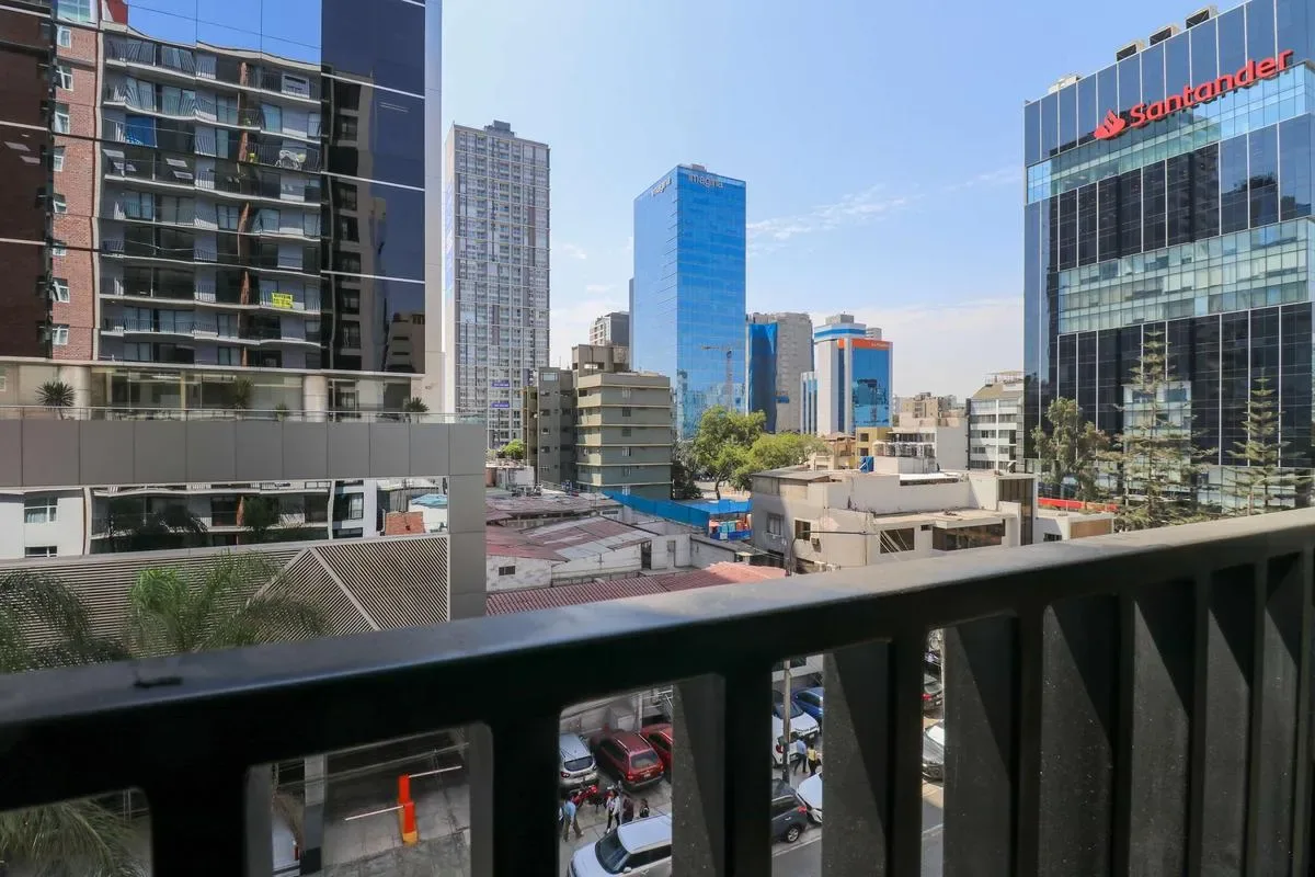 Modern & Cozy 2BR in the Heart of San Isidro