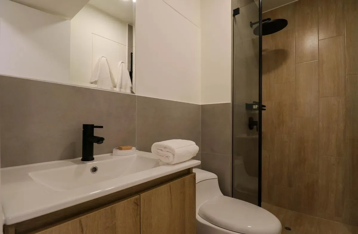 Modern & Cozy 2BR in the Heart of San Isidro