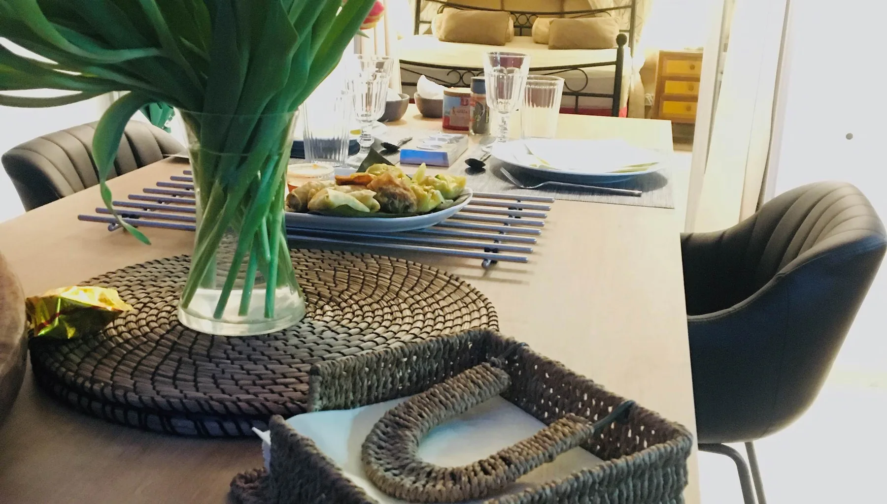 Dinner setting