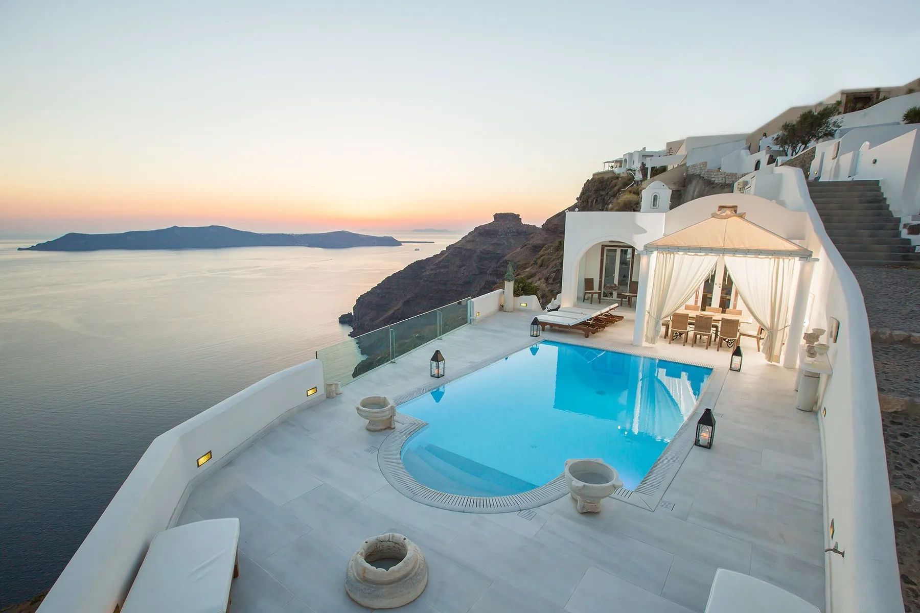 Santorini luxury villa Luminela in Firostefani - 17
