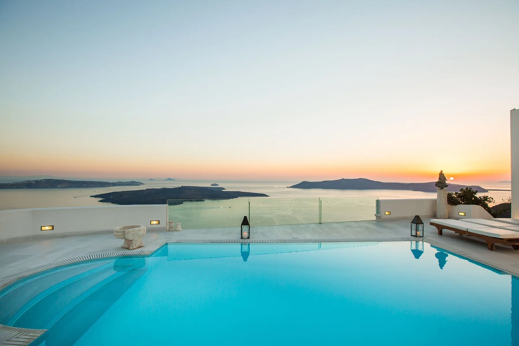Santorini luxury villa Luminela in Firostefani - 6