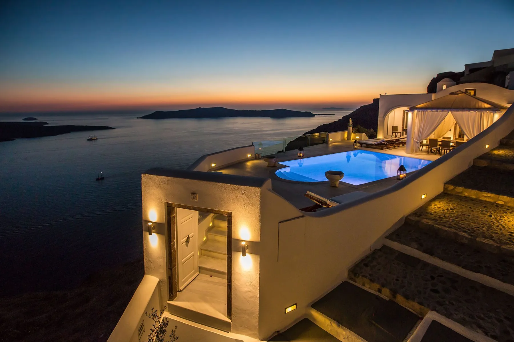 Santorini luxury villa Luminela in Firostefani - 14