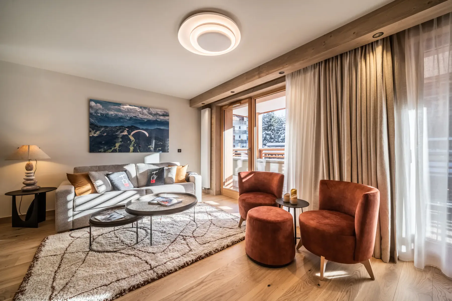 Cosy alpine living room ski apartment Kanoko Les Gets