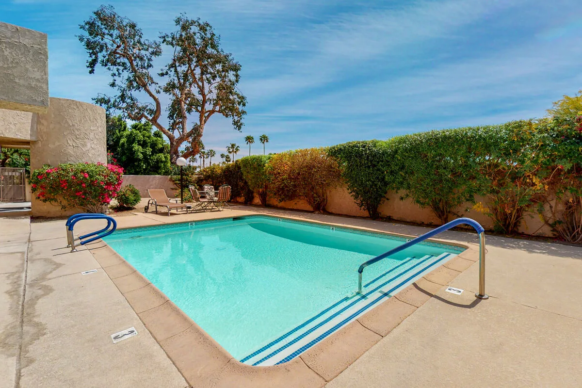 Caballeros Condo