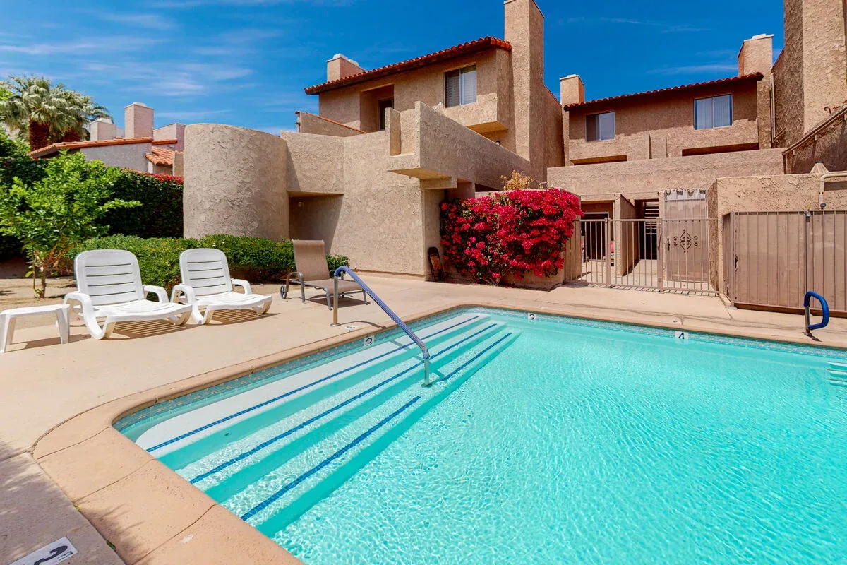 Caballeros Condo