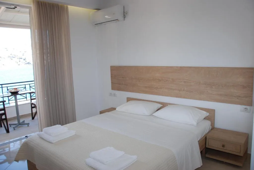 Habitación doble con vistas al mar