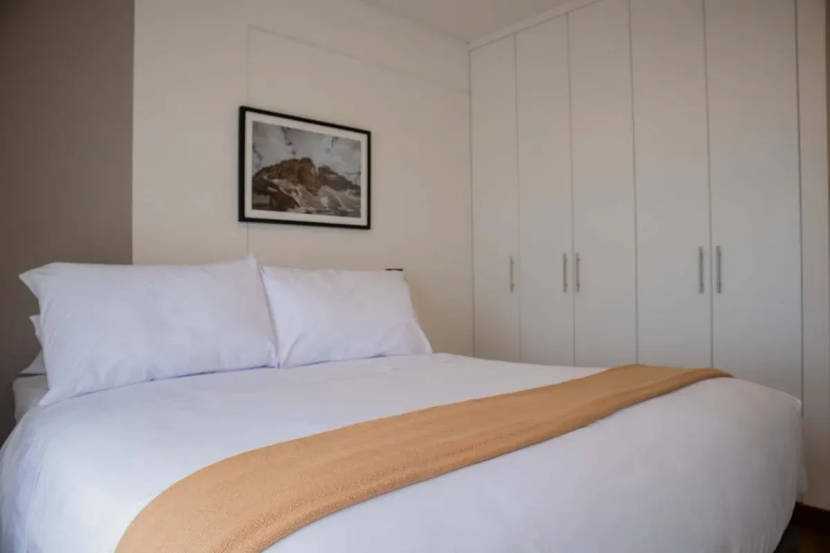 Beautiful 3BR w/ Balcony in San Isidro