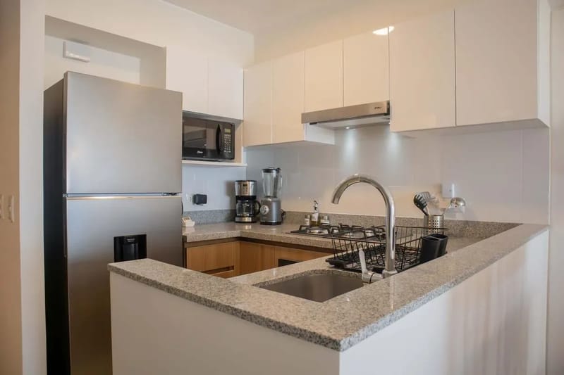 Beautiful 3BR w/ Balcony in San Isidro