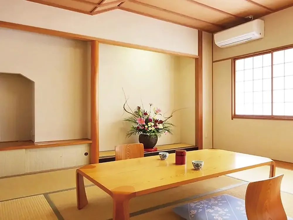 Japanese-style room