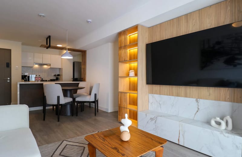 Stunning 3BR w/ Balcony in Upscale Miraflores