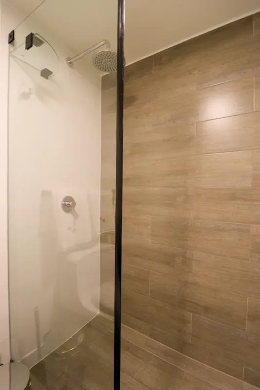 Stunning 3BR w/ Balcony in Upscale Miraflores
