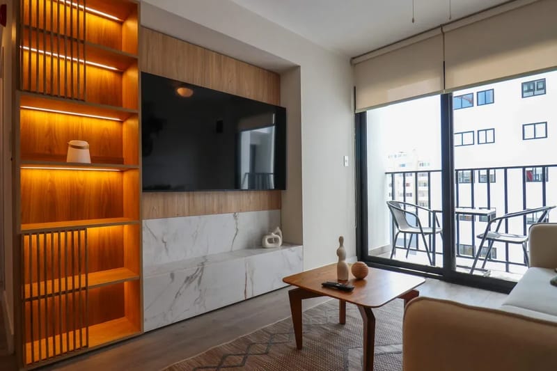 Stunning 3BR w/ Balcony in Upscale Miraflores