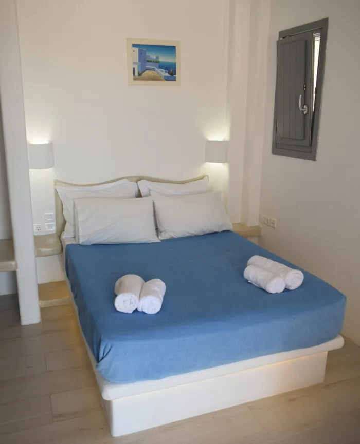 Mikro Parisi