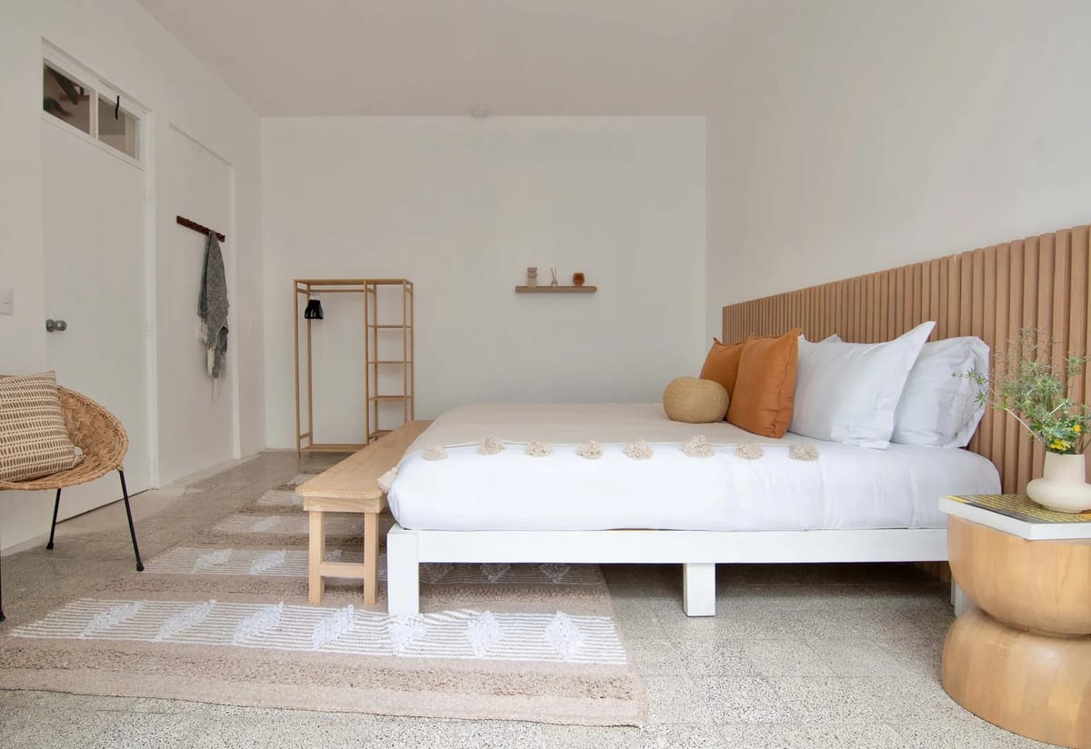 Alluring 6BR House with a Lovely Terrace