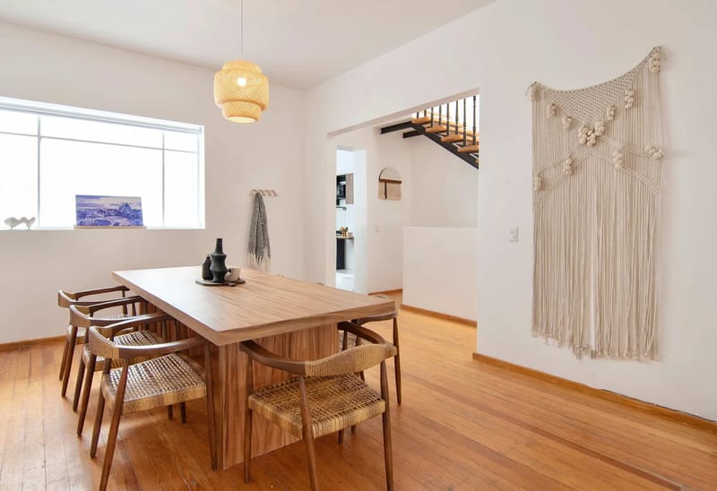 Alluring 6BR House with a Lovely Terrace
