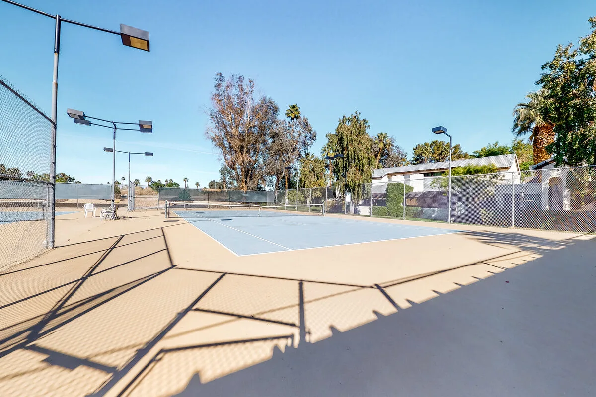 Poolside Getaway - 4610