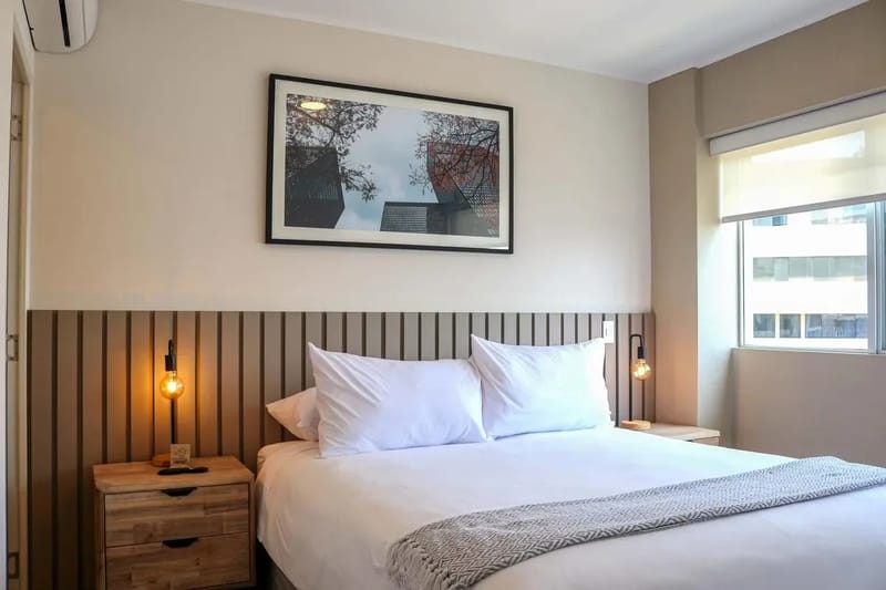 Outstanding 2BR Duplex with AC in San Isidro
