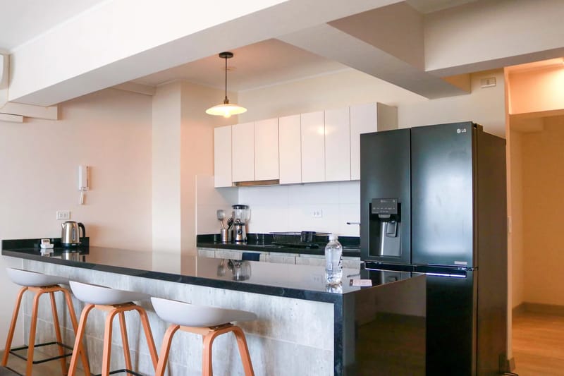 Outstanding 2BR Duplex with AC in San Isidro