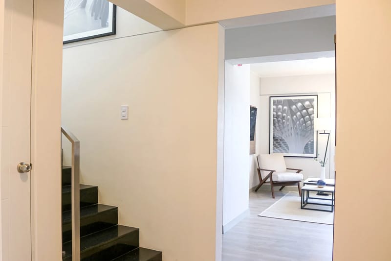 Outstanding 2BR Duplex with AC in San Isidro