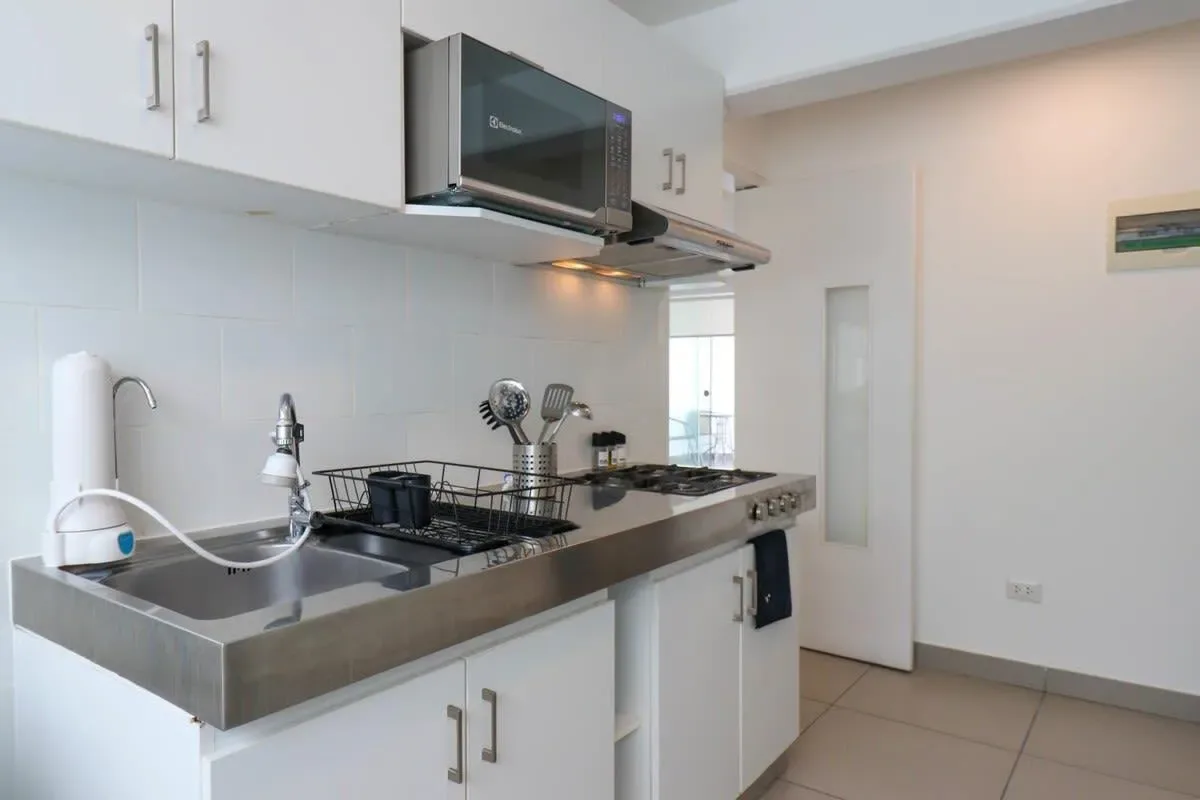 Engaging 3BR with Balcony in Barranco