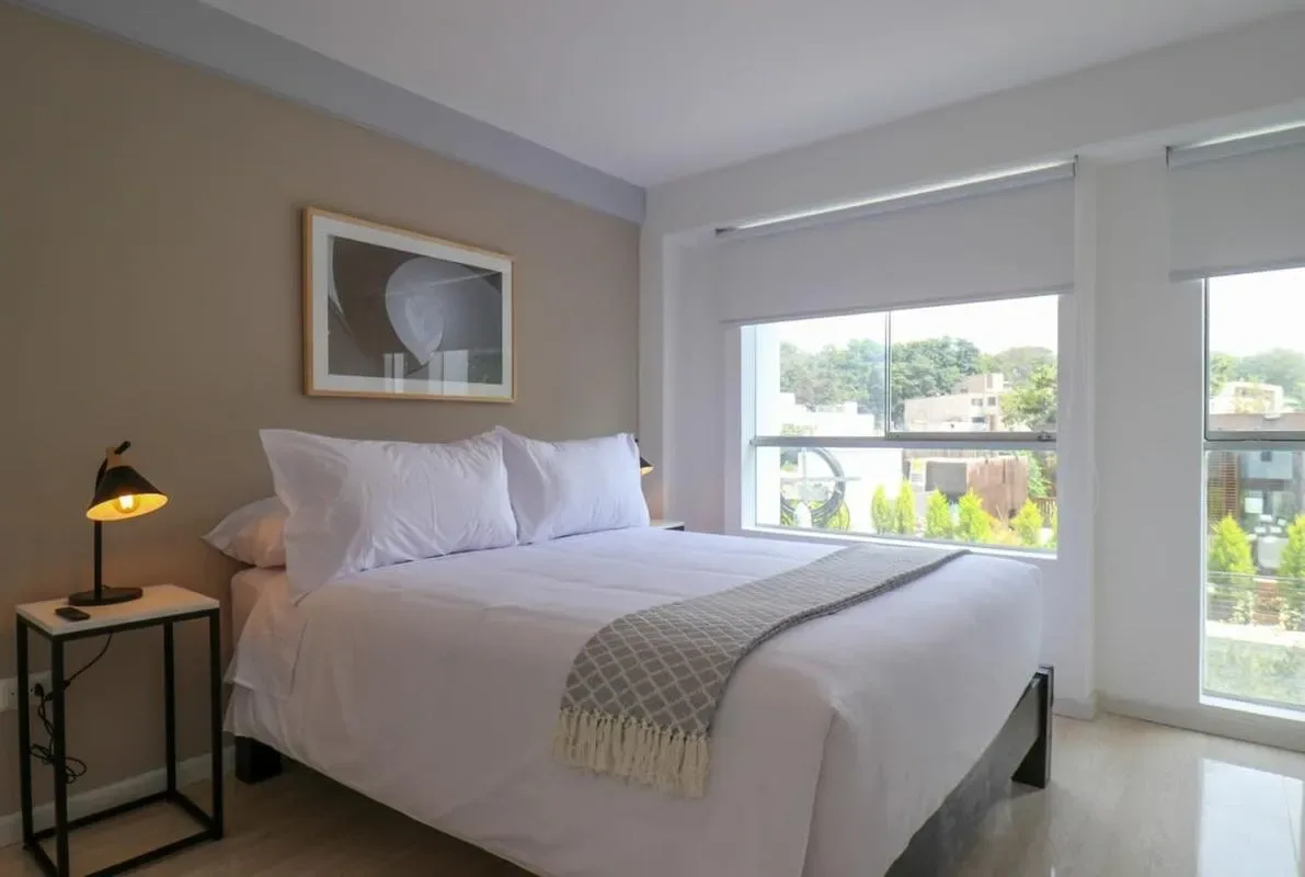 Engaging 3BR with Balcony in Barranco