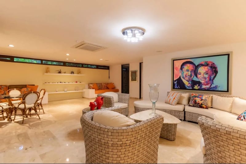 Attractive 6BR Villa w/ Pool at Mesa de Yeguas