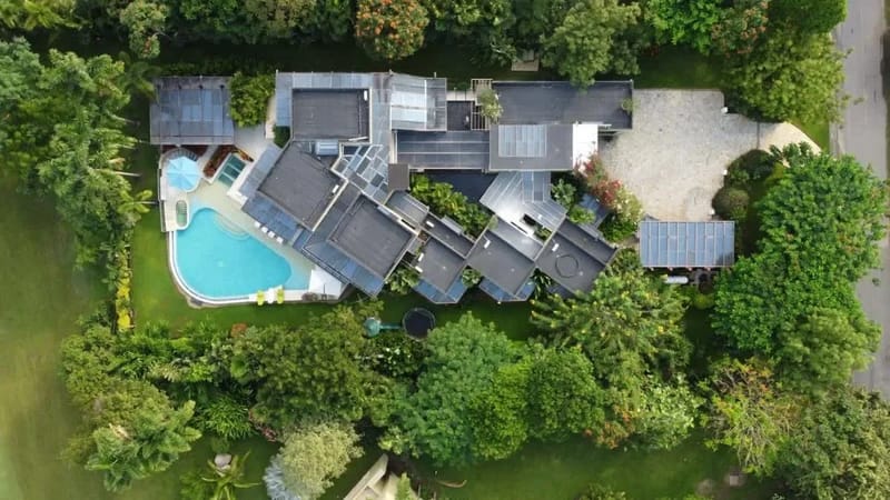 Attractive 6BR Villa w/ Pool at Mesa de Yeguas