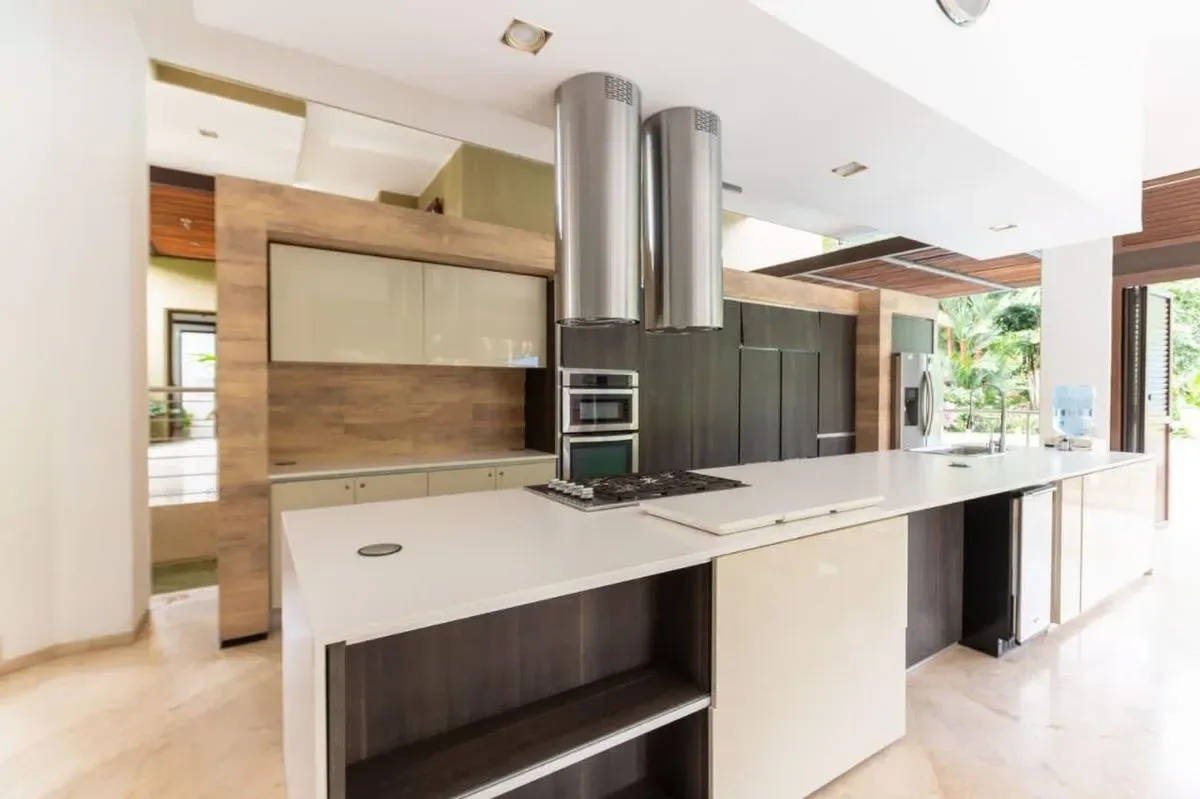 Attractive 6BR Villa w/ Pool at Mesa de Yeguas