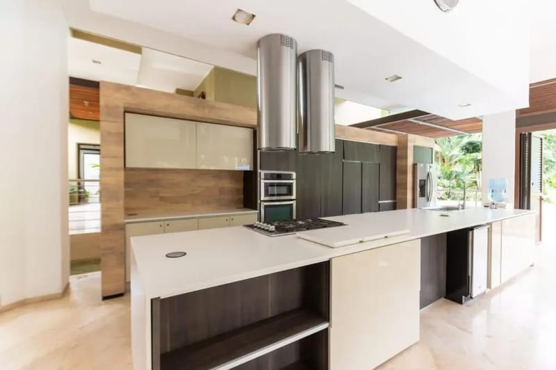 Attractive 6BR Villa w/ Pool at Mesa de Yeguas