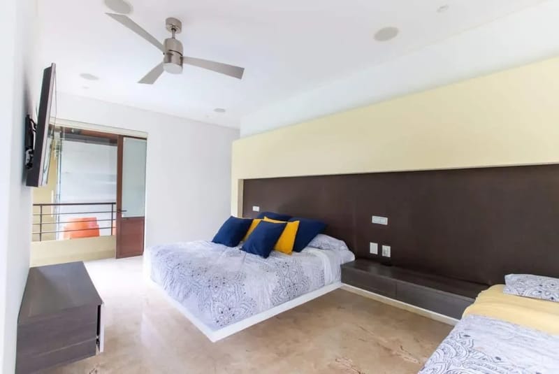 Attractive 6BR Villa w/ Pool at Mesa de Yeguas