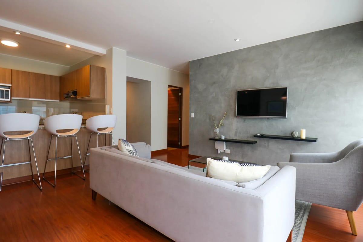 Lush 2BR w/AC Near Kennedy Park in Miraflores