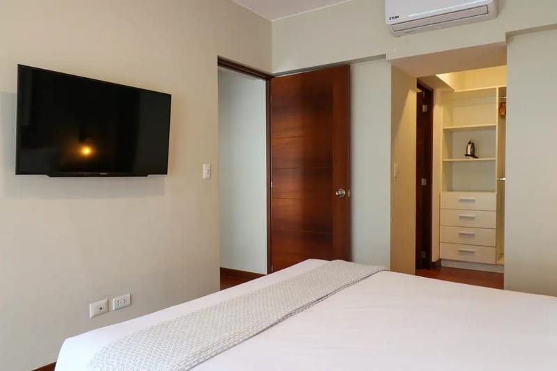 Lush 2BR w/AC Near Kennedy Park in Miraflores
