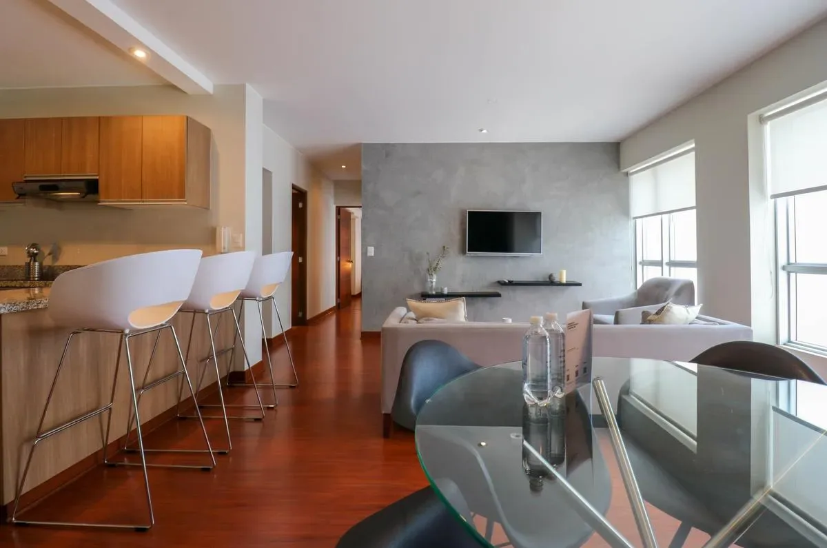 Lush 2BR w/AC Near Kennedy Park in Miraflores