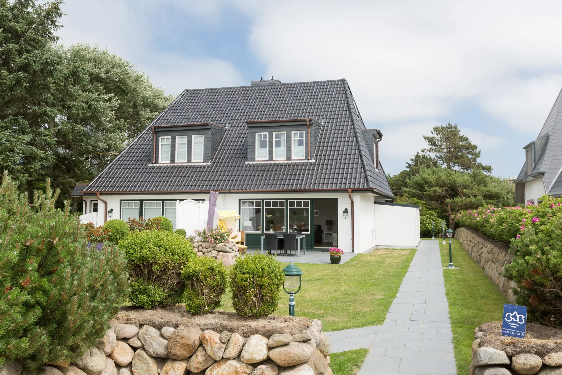 Beste Lage zwischen Dünen und Dorfteich. Tolles Grundstück und viel Platz.