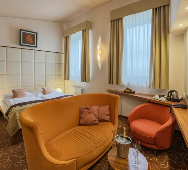 Superior Grund room